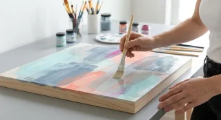 Adding Depth: Essential Layering Techniques in Decorative Painting